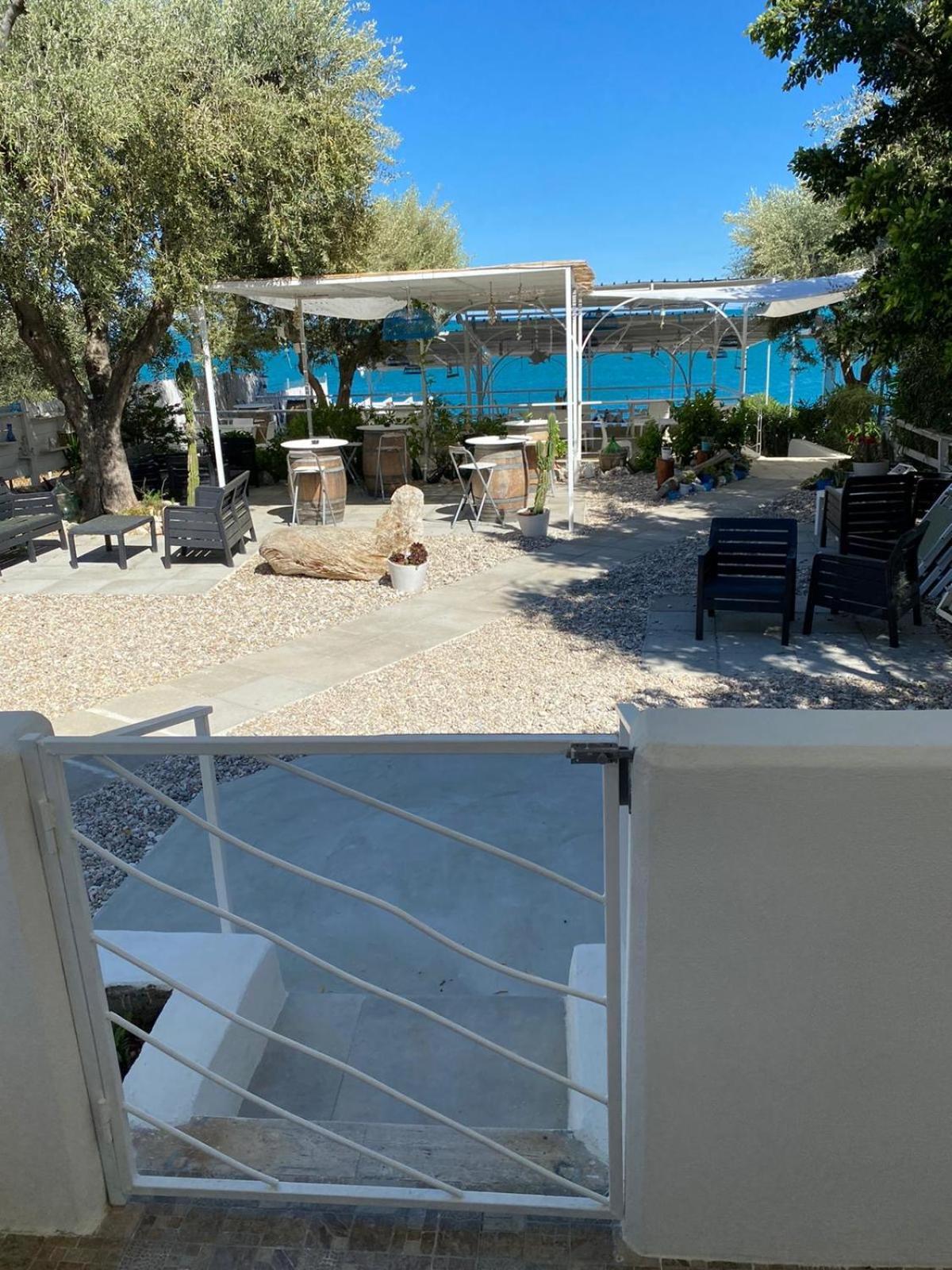 B&B direttamente sul mare da Antonino Mattinata Esterno foto