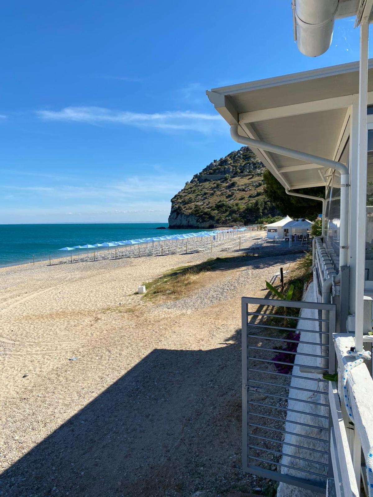 B&B direttamente sul mare da Antonino Mattinata Esterno foto